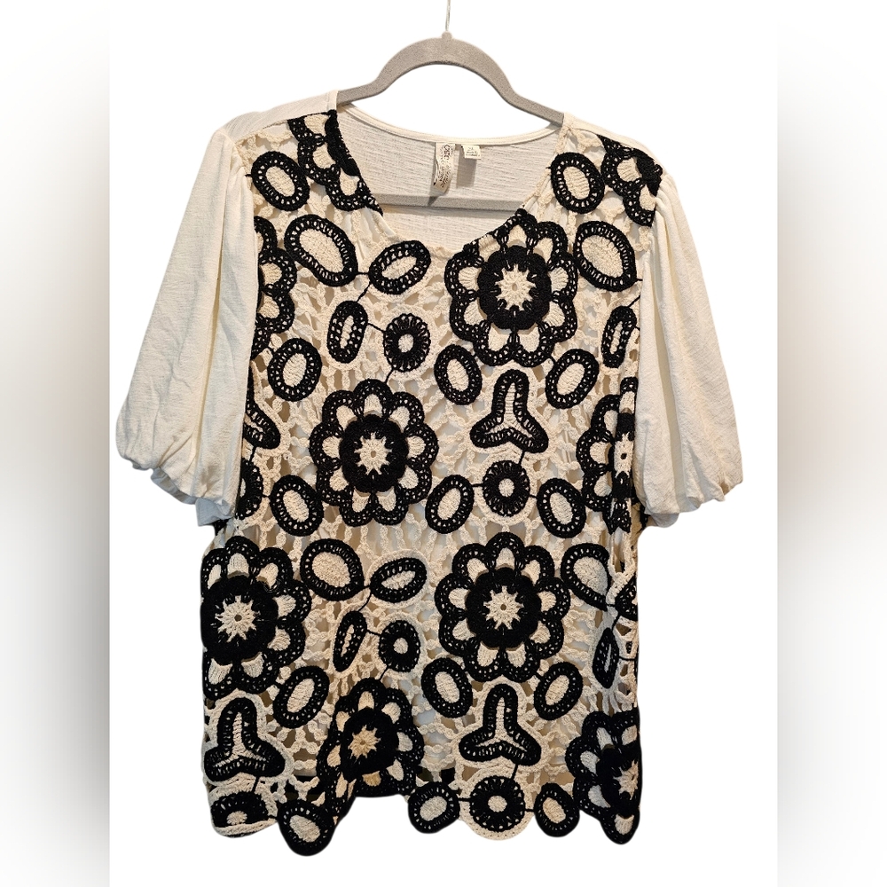 Cato Cream and Black Crochet Lace Blouse